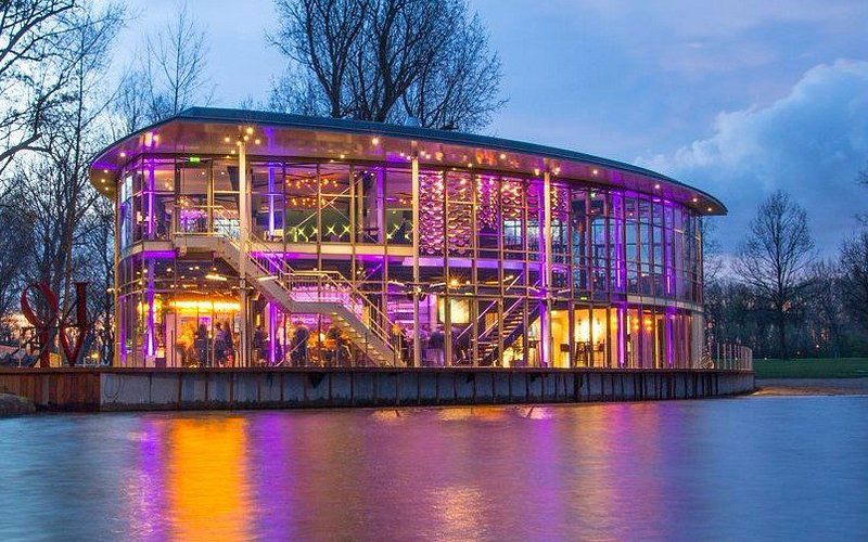 Boathouse 3